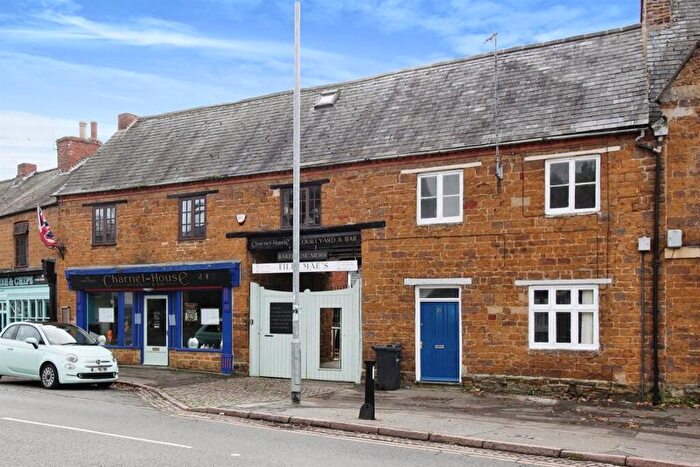 2 Bedroom Terraced House To Rent In Market Hill, Rothwell, Kettering, NN14