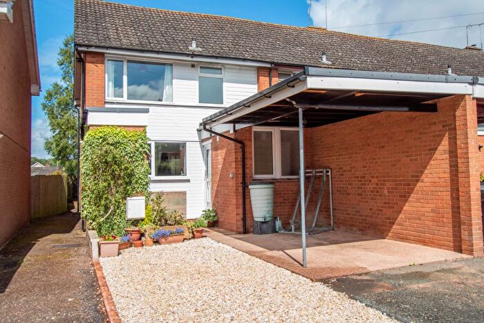 3 Bedroom End Terrace House For Sale In Manor Park, Clyst St Mary, EX5