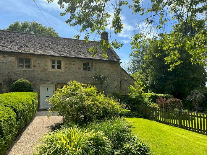 4 Bedroom Semi-Detached House For Sale In Chastleton, Moreton-in-Marsh, Gloucestershire, GL56