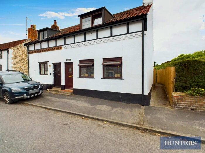 2 Bedroom Cottage For Sale In Hermitage Cottage, Hunmanby Street, Filey, North Yorkshire, YO14