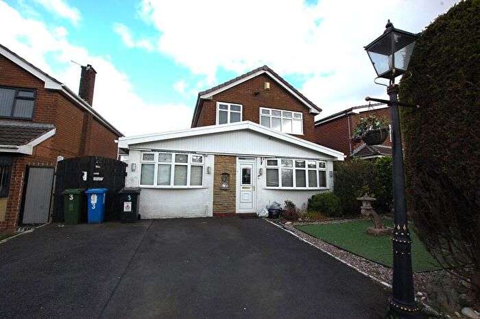 4 Bedroom Detached House For Sale In Stainmore Avenue, Ashton-under-Lyne, Greater Manchester, OL6