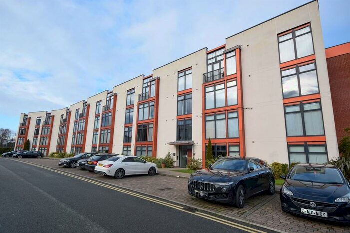 2 Bedroom Apartment To Rent In Lauriston Close, Manchester, M22