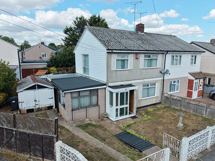 4 Bedroom Semi Detached House For Sale In Stanley Way, Orpington, Kent, BR5