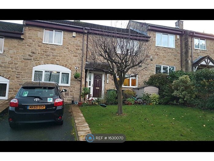 3 Bedroom Terraced House To Rent In East Causeway Crescent, Leeds, LS16