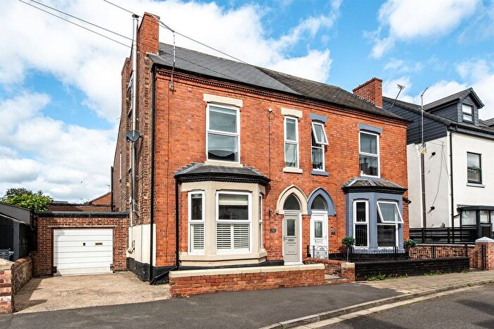 4 Bedroom Semi-Detached House To Rent In Stratford Road, West Bridgford, Nottingham, NG2