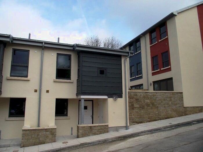 3 Bedroom End Of Terrace House To Rent In Bassett Walk, Truro, TR1