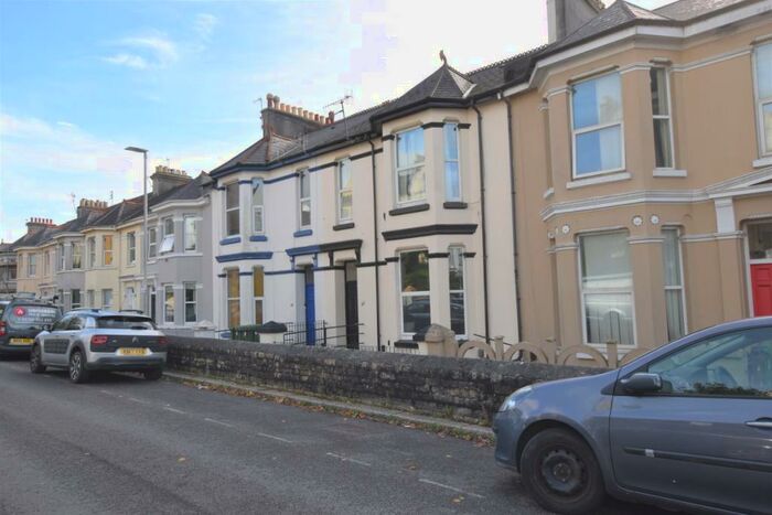 1 Bedroom Flat To Rent In Connaught Avenue, Mutley, PL4