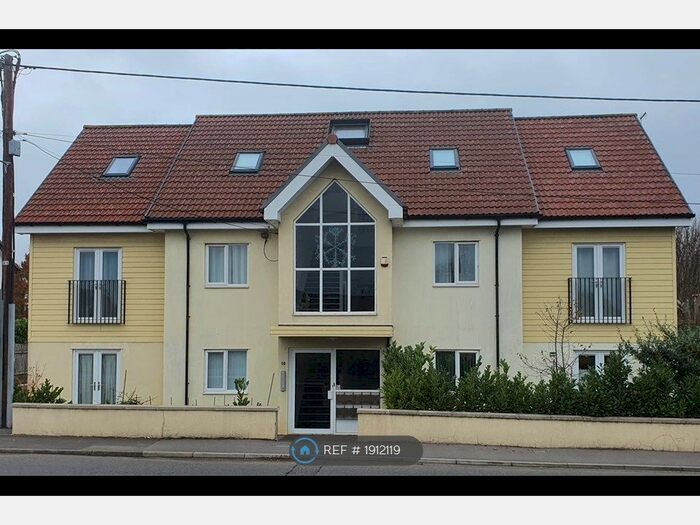 2 Bedroom Flat To Rent In High St, Nailsea, BS48