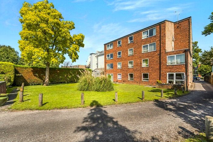 1 Bedroom Flat To Rent In Mulgrave Road, Sutton, SM2