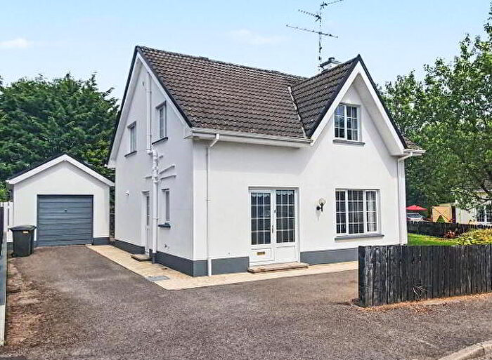 3 Bedroom Detached House With Garages To Rent In Brookfield, Kesh, BT93