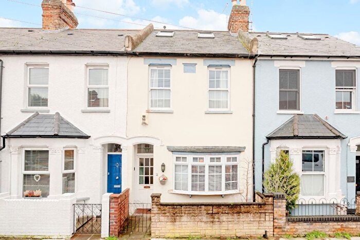 4 Bedroom Terraced House For Sale In Worple Road, Old Isleworth, TW7