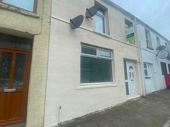 1 Bedroom Studio To Rent In C Oxford Street, Pontycymer, Bridgend, CF32