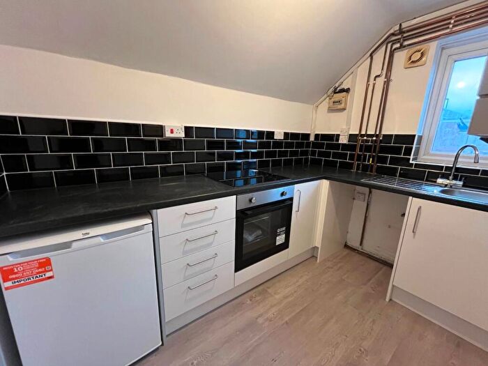 Studio To Rent In Shirley Road, Southampton, SO15