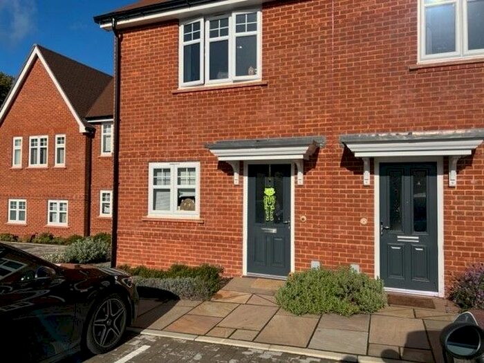 2 Bedroom End Of Terrace House To Rent In The Hedgerows, Crookham Village, Fleet, GU51