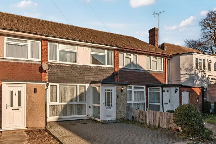 3 Bedroom Terraced House For Sale In Acorn Close, Enfield, EN2