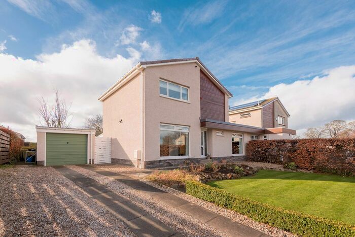 3 Bedroom Town House For Sale In Stevenson Park, Longniddry, East Lothian, EH32