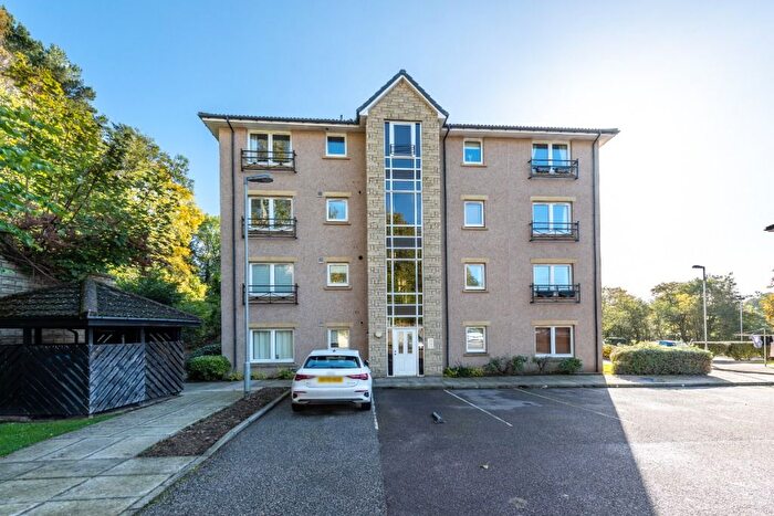 2 Bedroom Flat To Rent In Mineralwell View, Stonehaven, Aberdeenshire, AB39