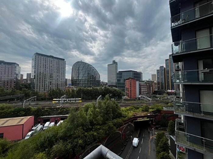 2 Bedroom Flat To Rent In Masson Place, Hornbeam Way, Manchester, M4