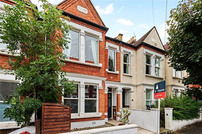 1 Bedroom Maisonette To Rent In Credenhill Street, London, SW16