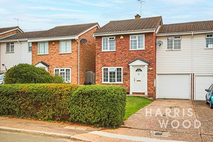4 Bedroom End Terrace House For Sale In Juniper Crescent, Witham, Essex, CM8