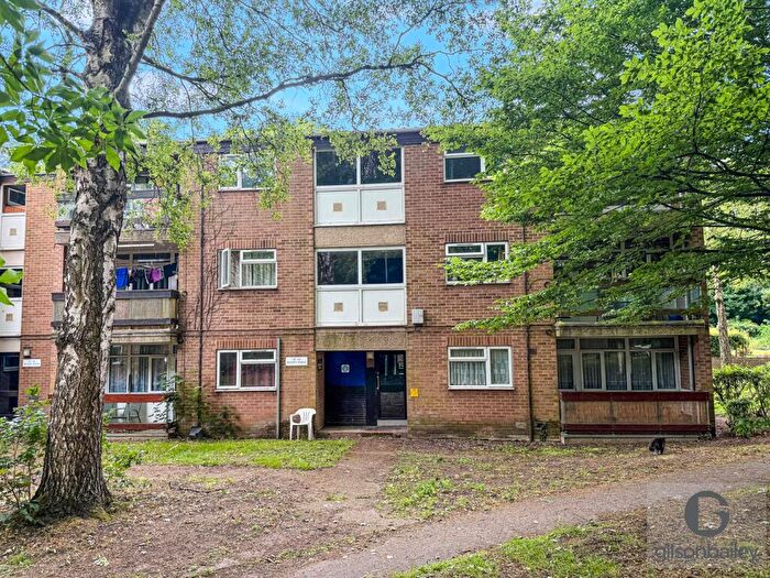 2 Bedroom Flat For Sale In Bussey Road, Norwich, NR6