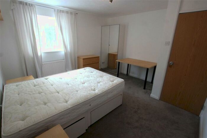 Property To Rent In Fishermans Drive, London, SE16