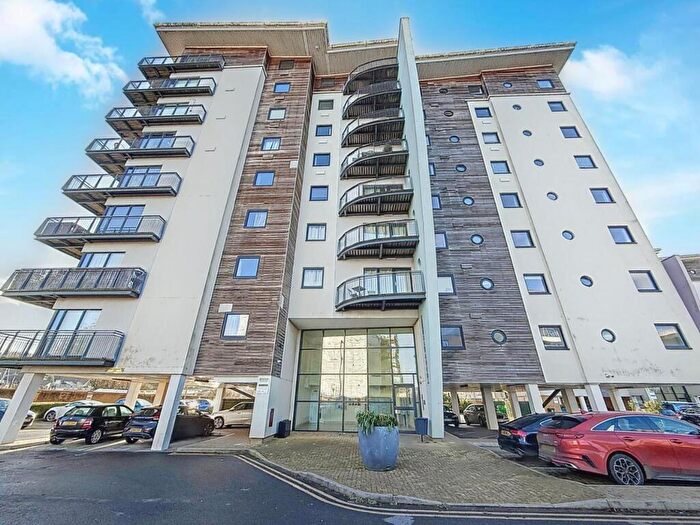 2 Bedroom Flat To Rent In Watkiss Way, Victoria Wharf, CF11
