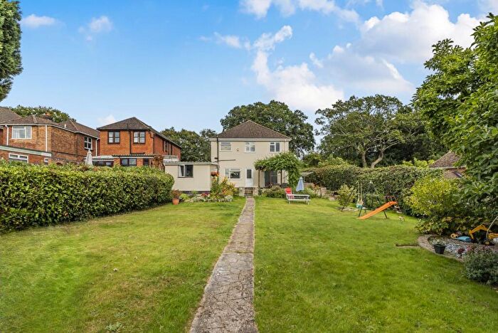 4 Bedroom Detached House For Sale In Romsey Road, Nursling, Southampton, SO16