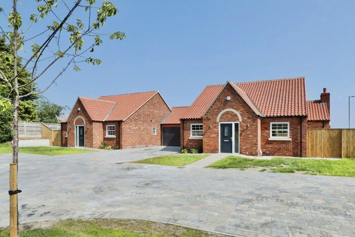 2 Bedroom Bungalow To Rent In Robin Hood Grove, Elkesley, Retford, DN22