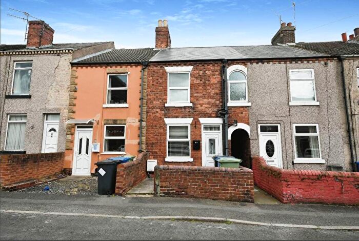 2 Bedroom Terraced House To Rent In Wellington Street, New Whittington, Chesterfield, S43