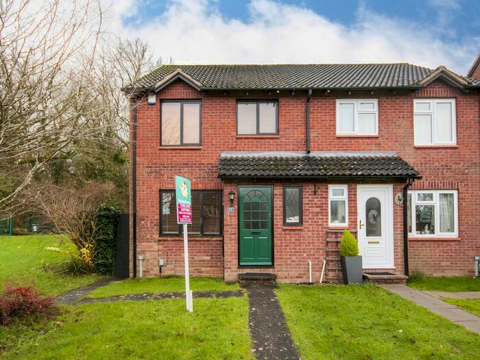 3 Bedroom Semi-Detached House To Rent In Orchard Road, Oxford, OX2