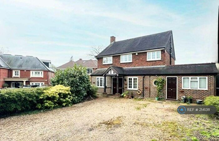 4 Bedroom Detached House To Rent In Burghley Avenue, New Malden, KT3