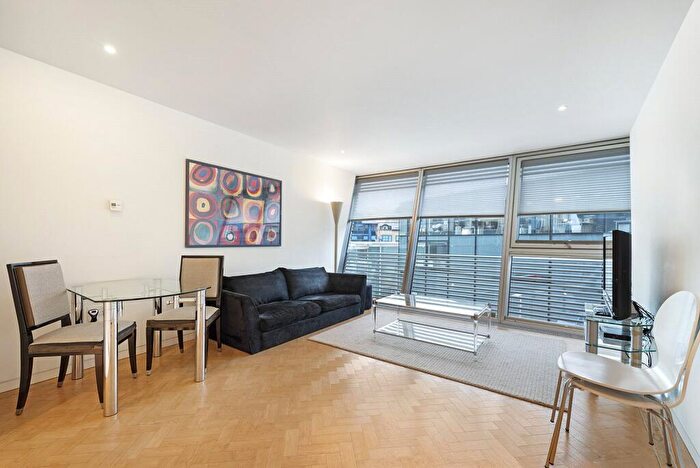 2 Bedroom Apartment To Rent In Hester Road, London, SW11