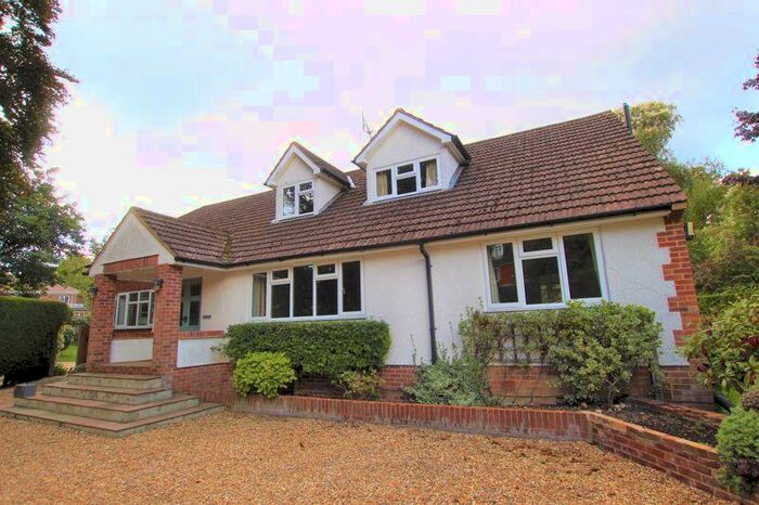 5 Bedroom Detached House To Rent In Epsom, KT17