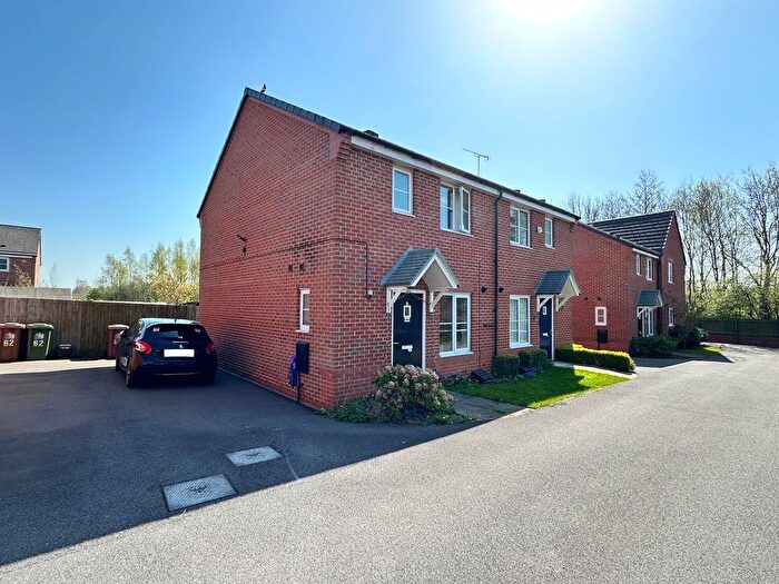 3 Bedroom Semi Detached House For Sale In Cardinal Way, Newton-Le-Willows, WA12