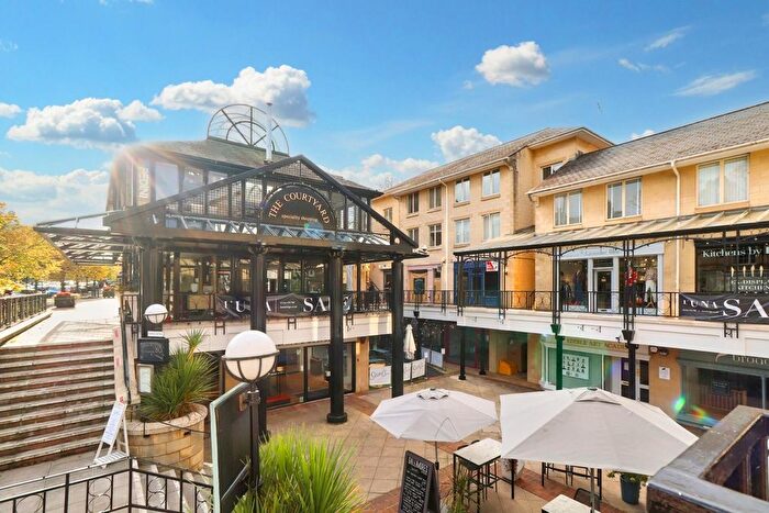 2 Bedroom Flat To Rent In The Courtyard, Montpellier Street, Cheltenham, GL50