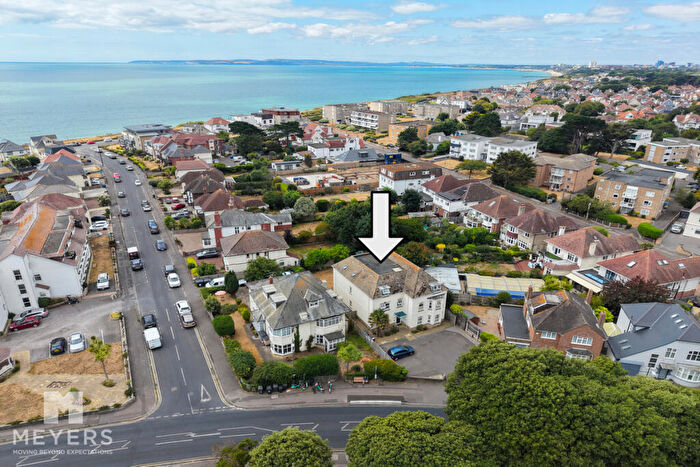 2 Bedroom Flat To Rent In Belle Vue Road, Bournemouth, BH6