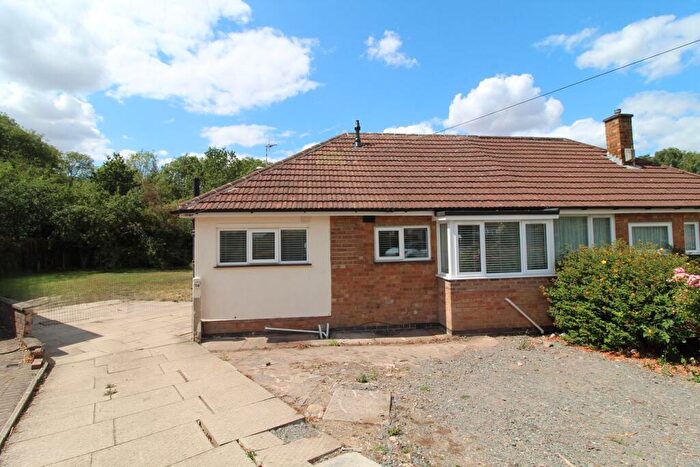 2 Bedroom Semi-Detached Bungalow For Sale In The Bridle, Glen Parva, Leicester, LE2