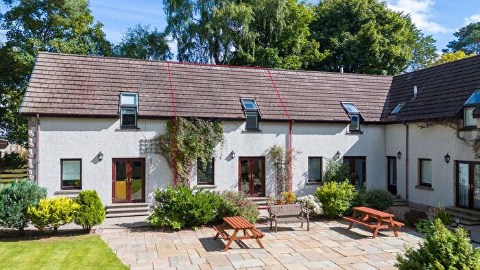 2 Bedroom Terraced House For Sale In Perth Road, Newtonmore, PH20