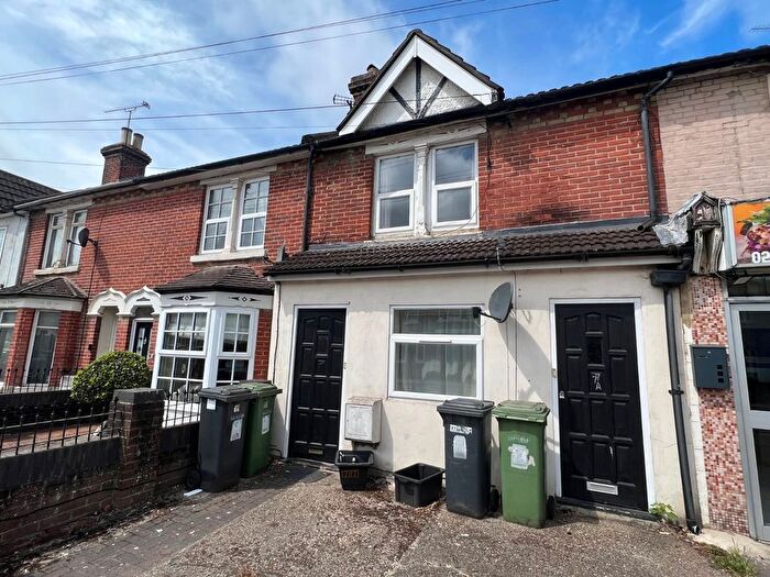 1 Bedroom Flat To Rent In Twyford Road, Eastleigh, Hampshire, SO50