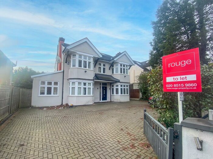 Flat To Rent In Uxbridge Road, Stanmore, HA7