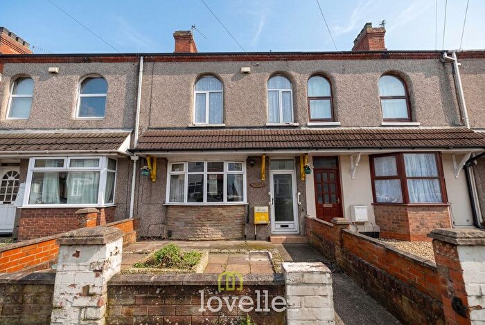 3 Bedroom Terraced House For Sale In Welholme Road, Grimsby, DN32