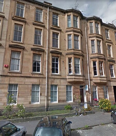 3 Bedroom Flat To Rent In Kent Road, Charing Cross, Glasgow, G3