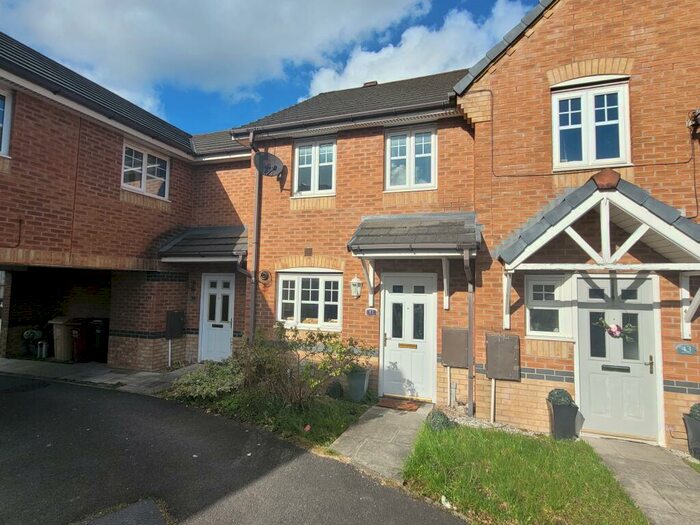 2 Bedroom Mews To Rent In Madison Park, Westhoughton, BL5