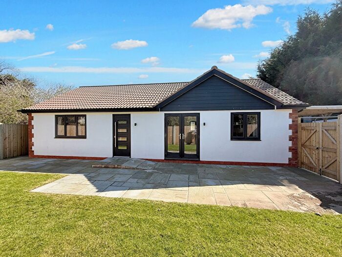 2 Bedroom Bungalow To Rent In Wyndham Close, Long Street, Williton, Taunton, TA4