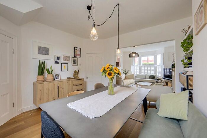 2 Bedroom End Of Terrace House For Sale In Levendale Road, Forest Hill, London, SE23