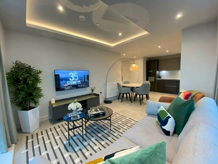 2 Bedroom Apartment To Rent In Angel Gardens, Manchester, M4