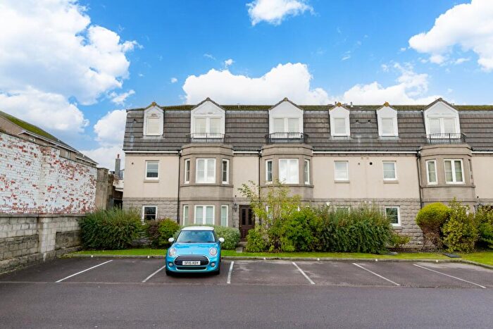 2 Bedroom Flat To Rent In Joss Court, Bridge Of Don, Aberdeen, AB23