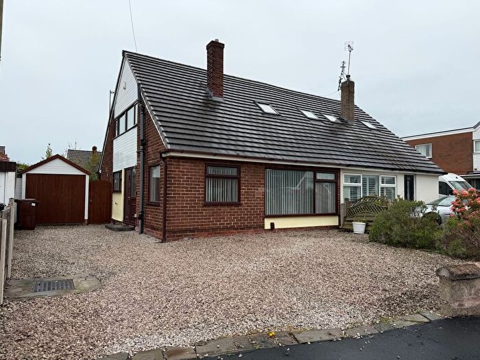 3 Bedroom Semi Detached Bungalow For Sale In Andrew Avenue, Melling, L31