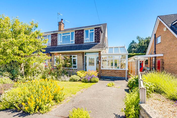 3 Bedroom Semi-Detached House For Sale In Shirley Crescent, Breaston, DE72